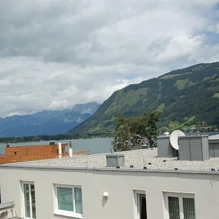 Penthouse In The Heart Of Zell Am Lägenhet *